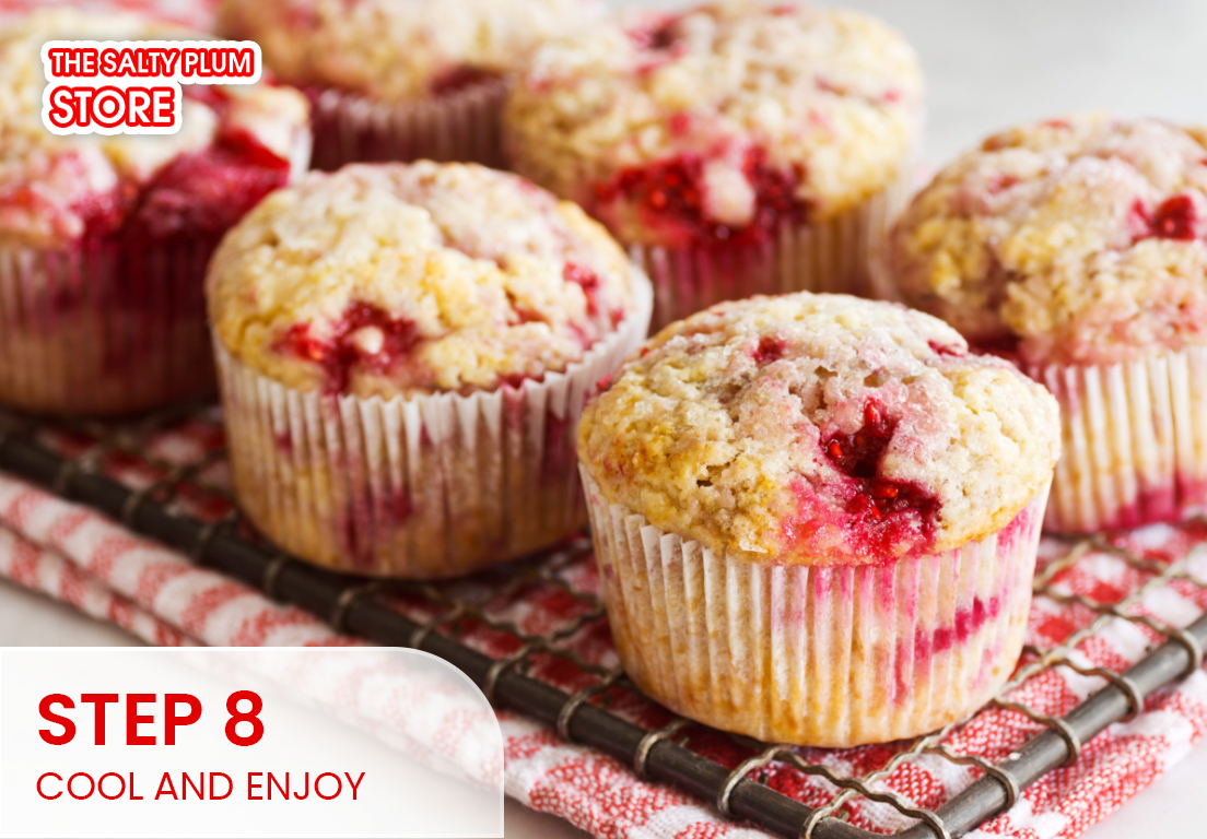 Cool and enjoy dried raspberry muffins