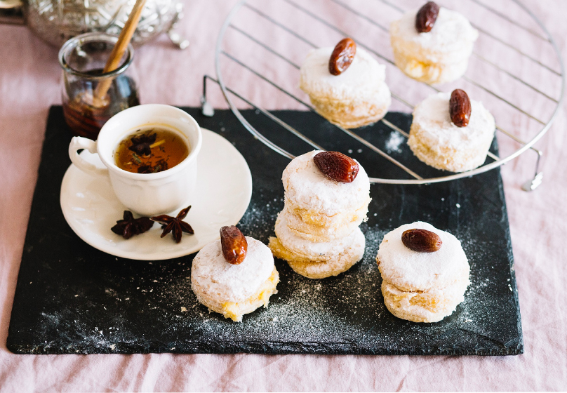 Powder Salty Plums Used As Cake Topping