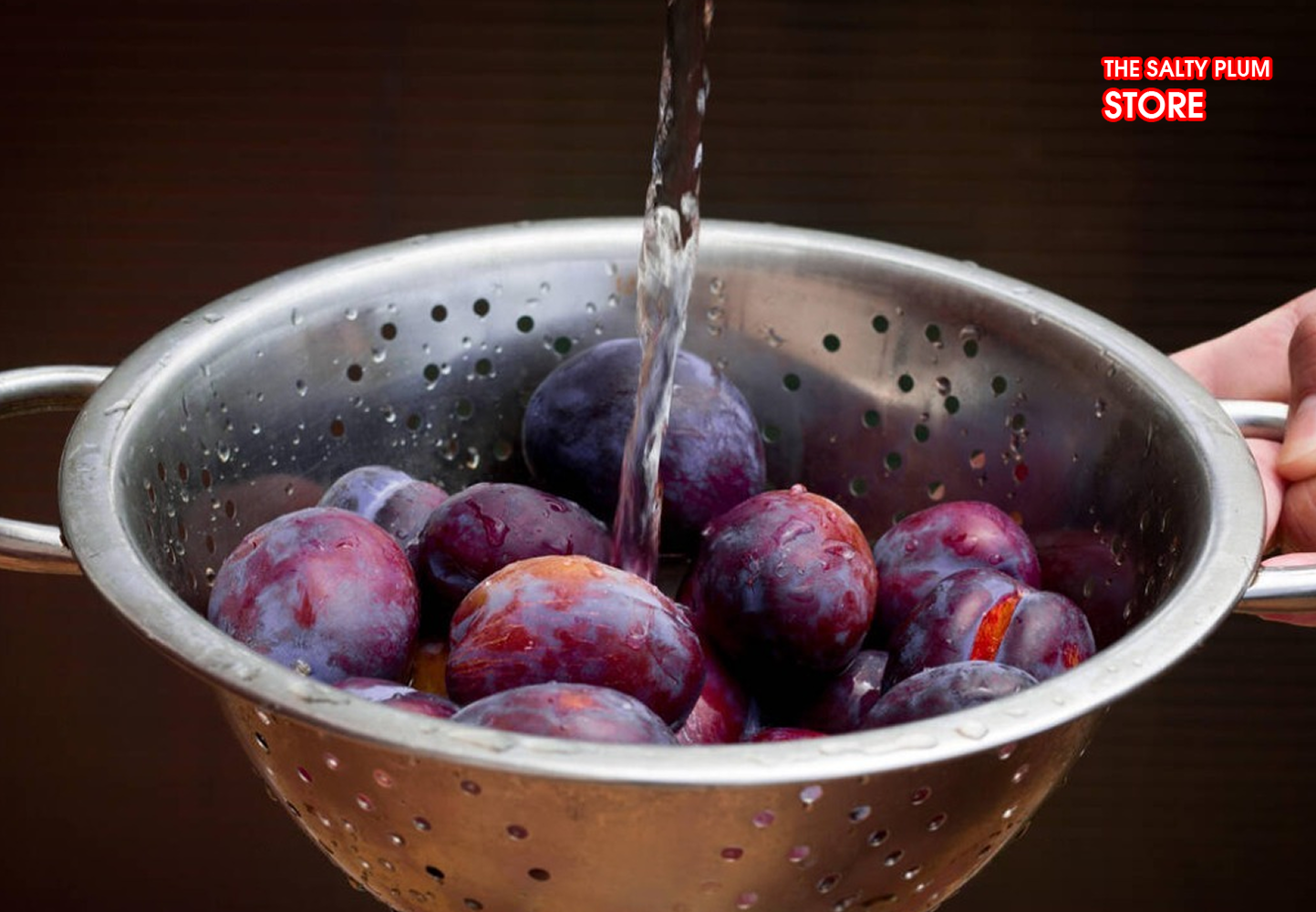 Prepare the plums